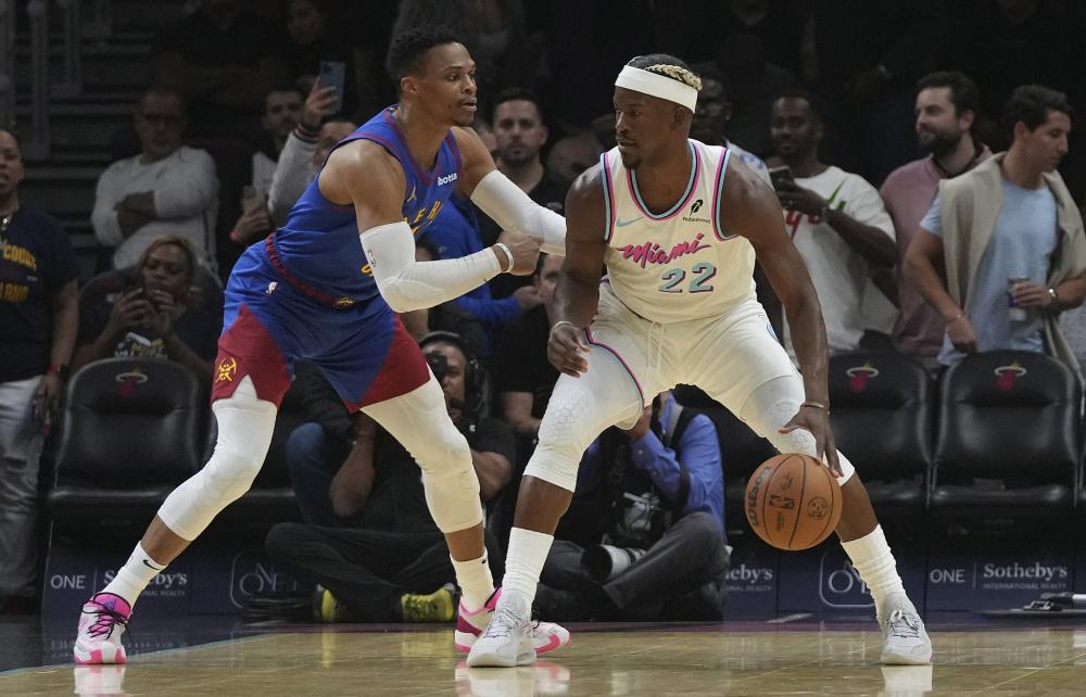 会的风格相 会的风格相