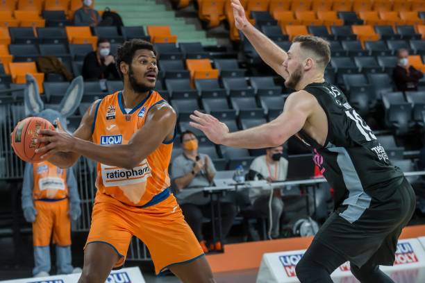 对卡塞米罗 对卡塞米罗